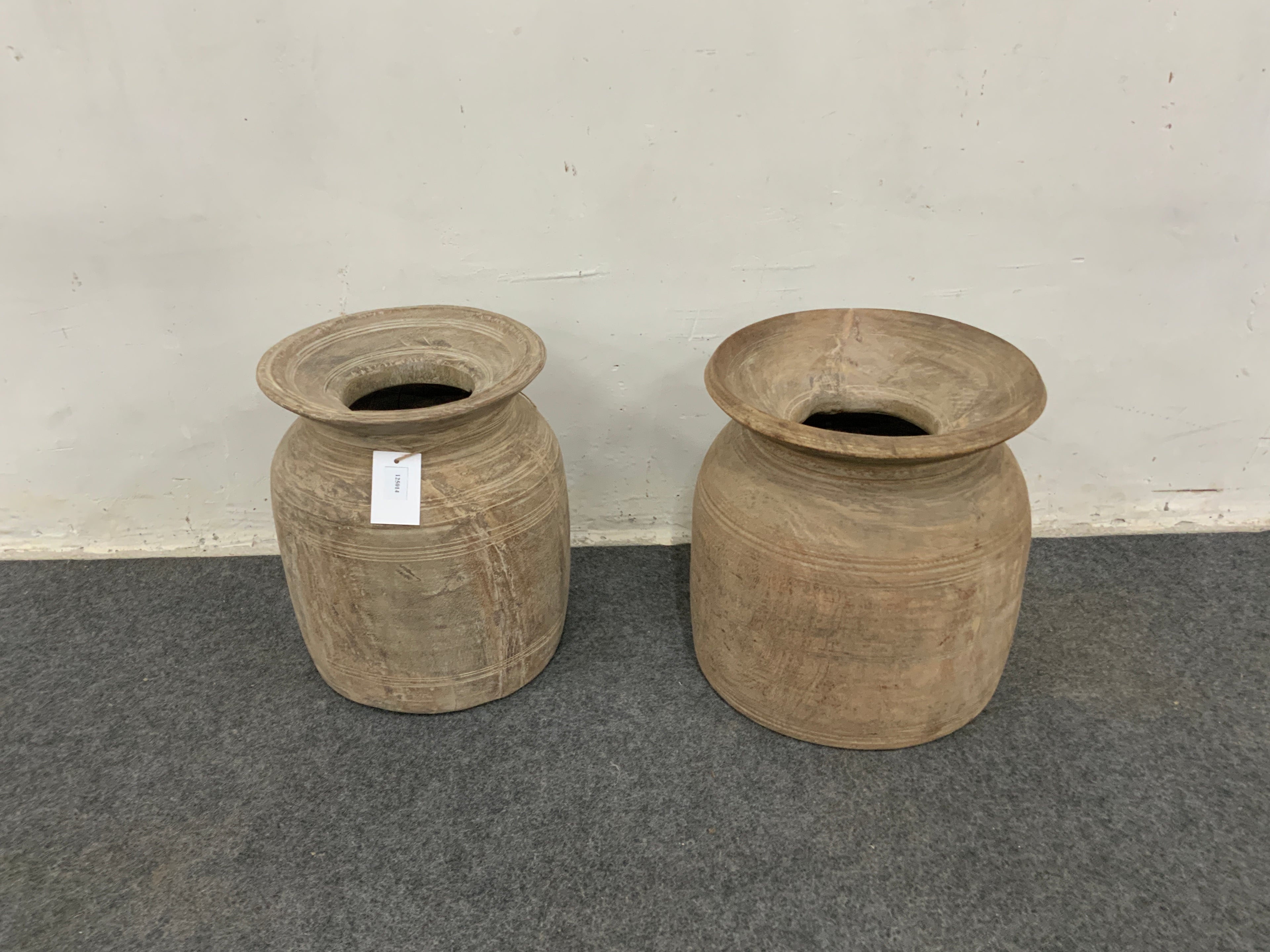 Pot ancien patiné