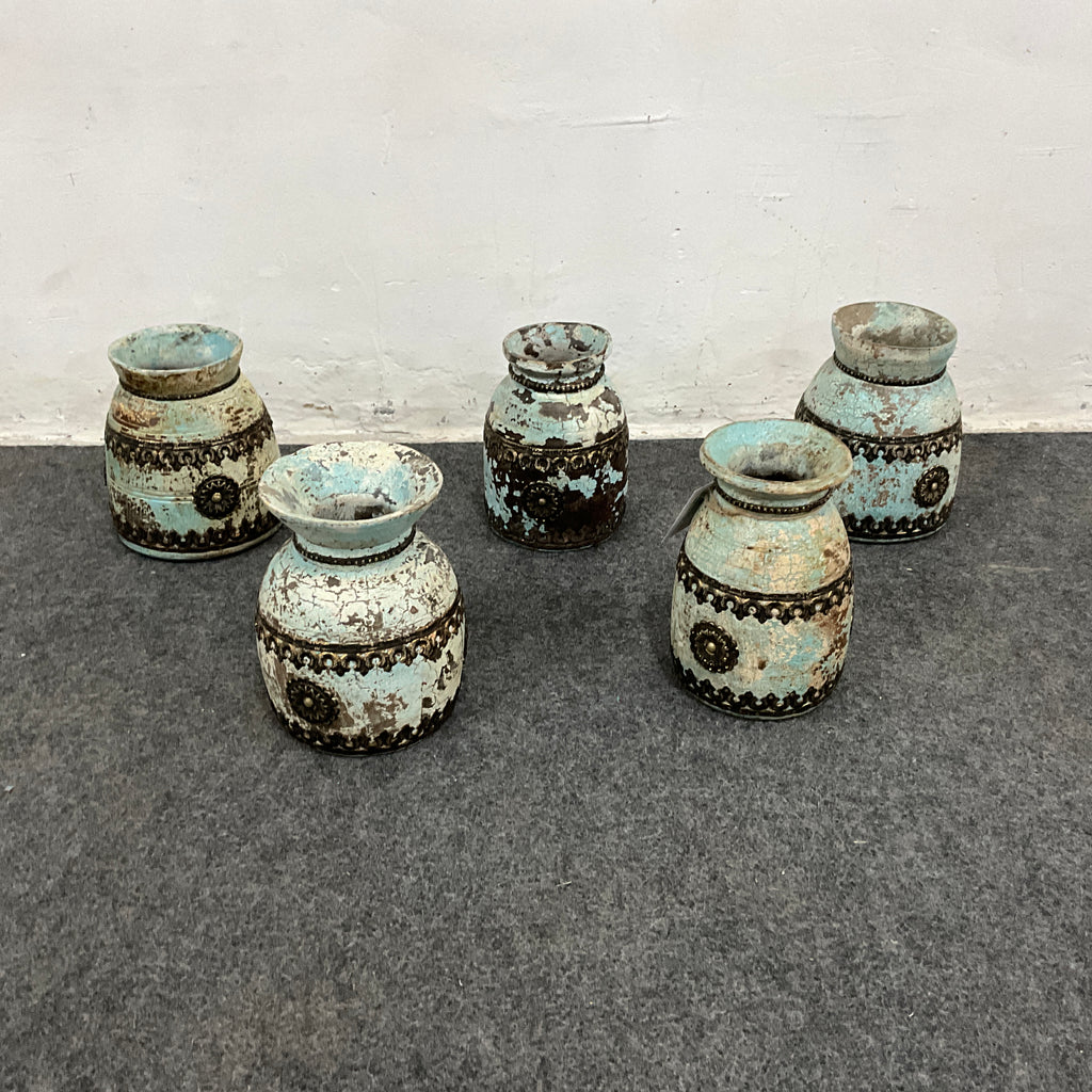 Pot décoratif ancien en bois patiné