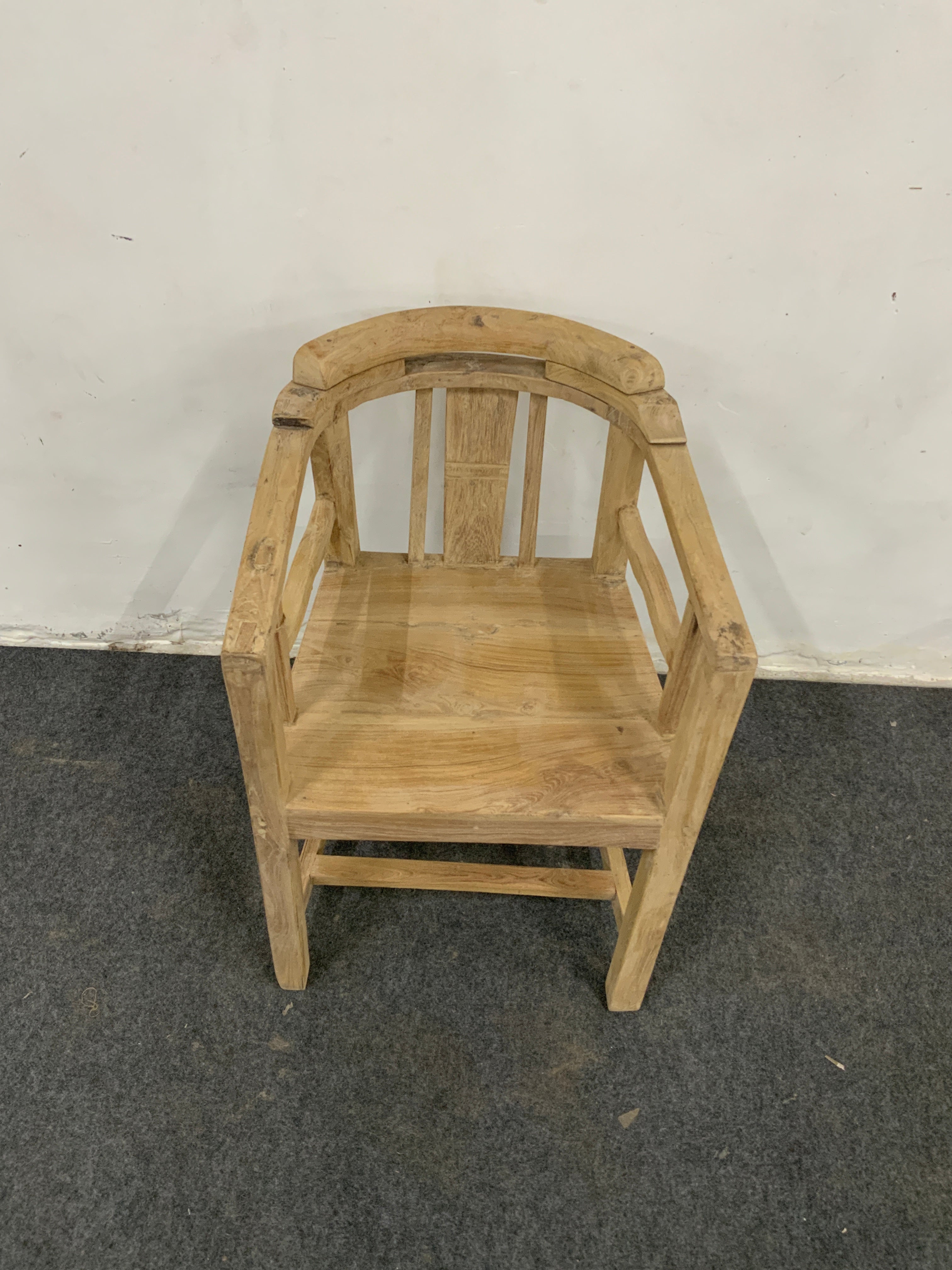 Fauteuil  en bois massif