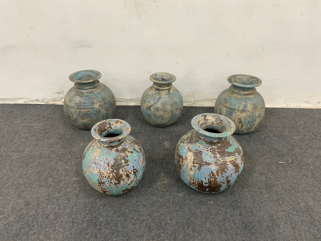 Pot ancien patiné bleu
