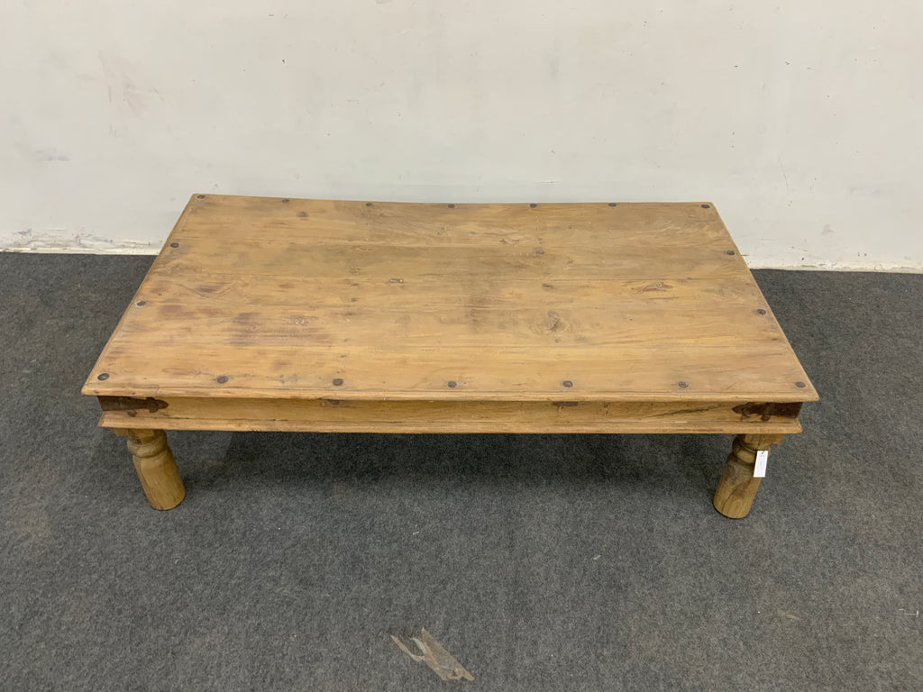 Grande table basse ancienne en bois massif