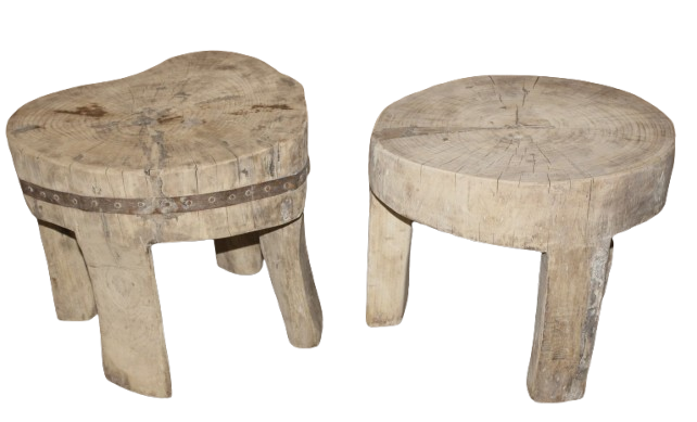 Tabouret ancien en bois patiné