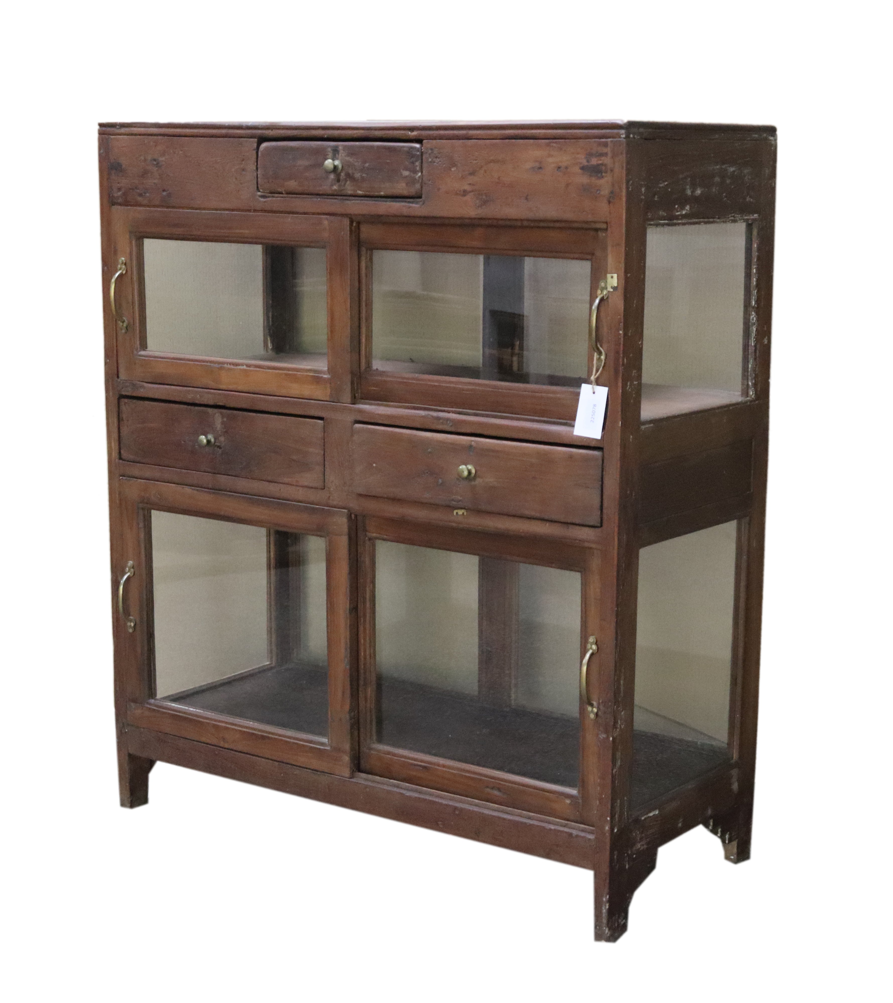 Vitrine ancienne en bois foncé