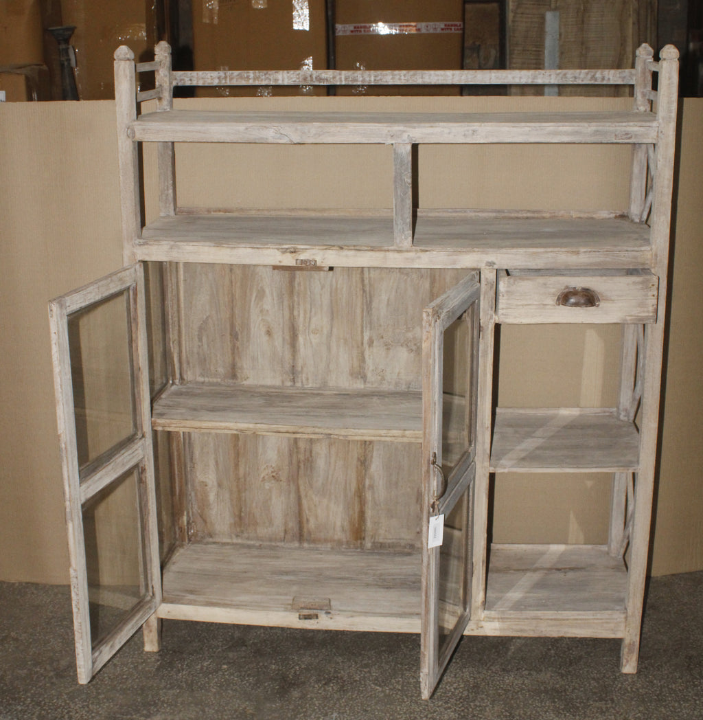 Étagère ancienne en bois patiné avec vitrines