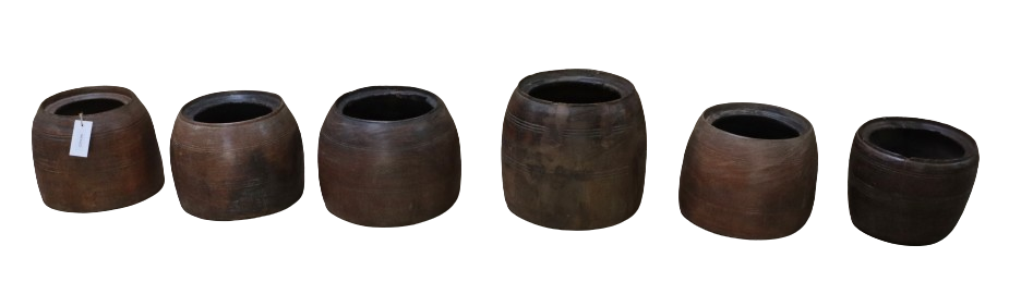Pot en bois ancien