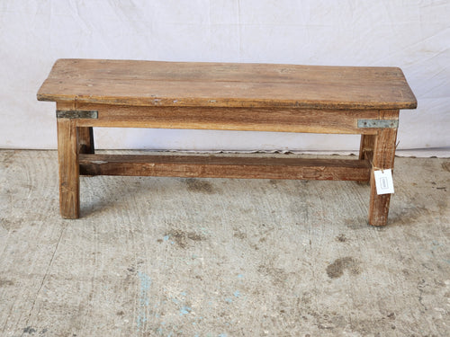Banc ancien en bois patiné