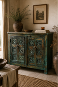 Buffet ancien turquoise sculpté