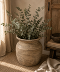 Grand pot ancien patiné en bois